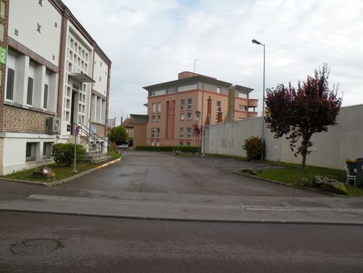  centre d'activités, rue de la Paix